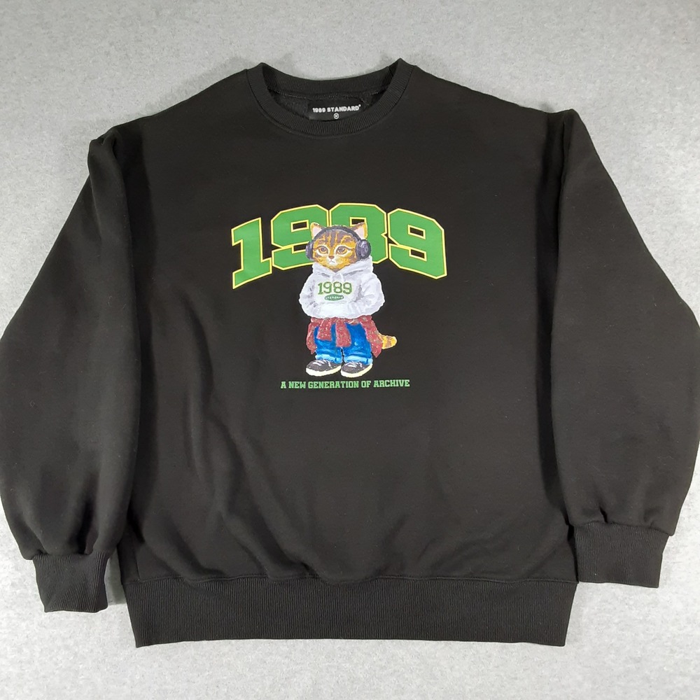 1989 Standard Black Graphic Cat Sweatshirt Mens Medium Headphones Streetwear